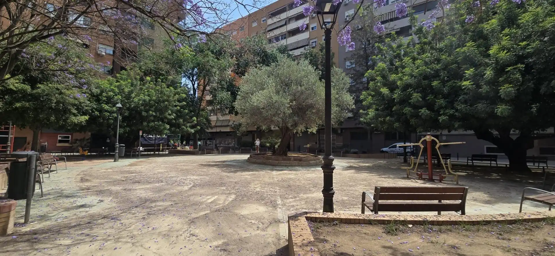 Vista exterior de Local en venda en Valencia