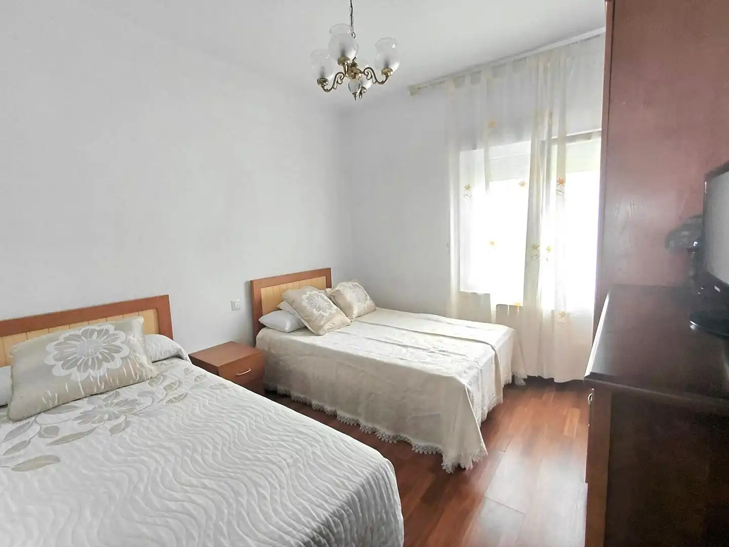 Dormitori de Casa o xalet en venda en Piélagos amb Calefacció i Jardí privat