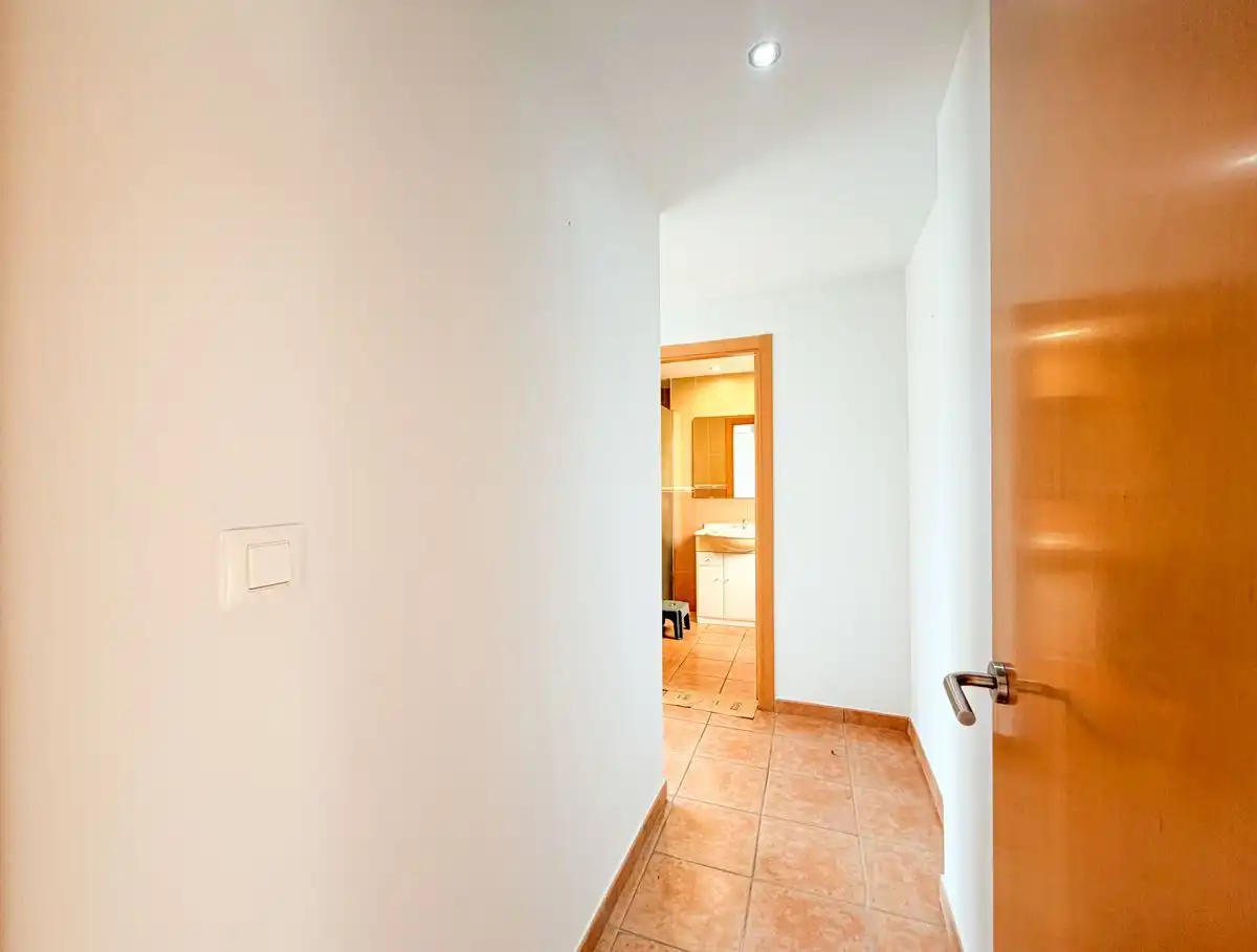 Wohnung zum Verkauf in Dénia mit Klimaanlage, Heizung und Terrasse