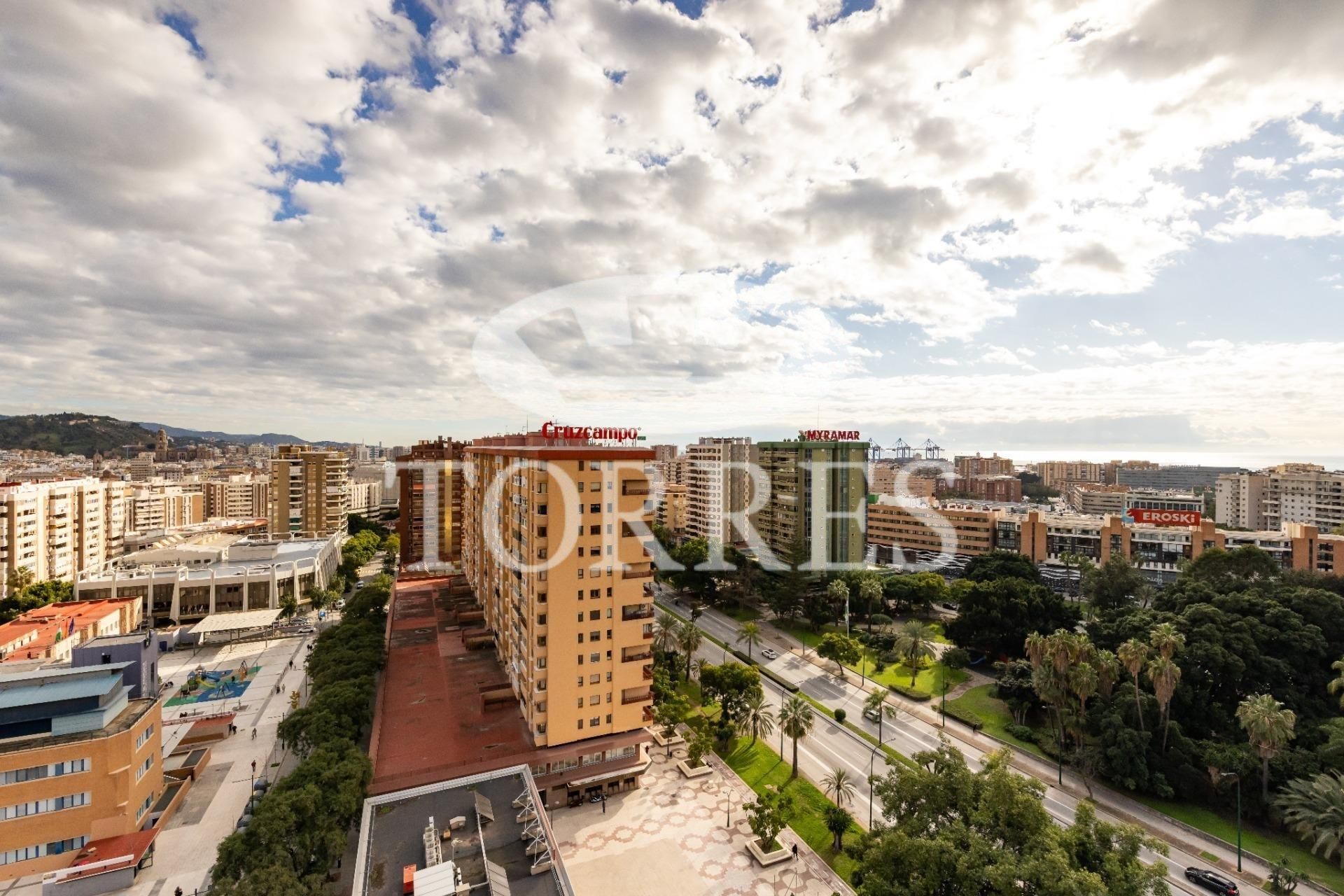 Vista exterior de Piso en venta en Málaga Capital con Aire acondicionado y Parquet