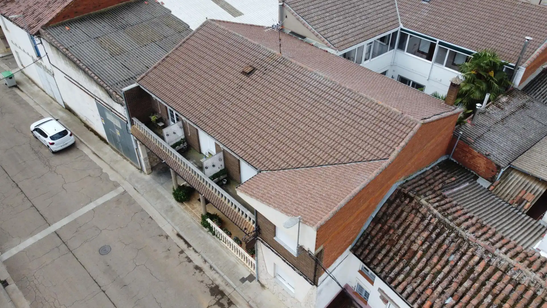 Vista exterior de Edificio en venta en Bercianos del Páramo
