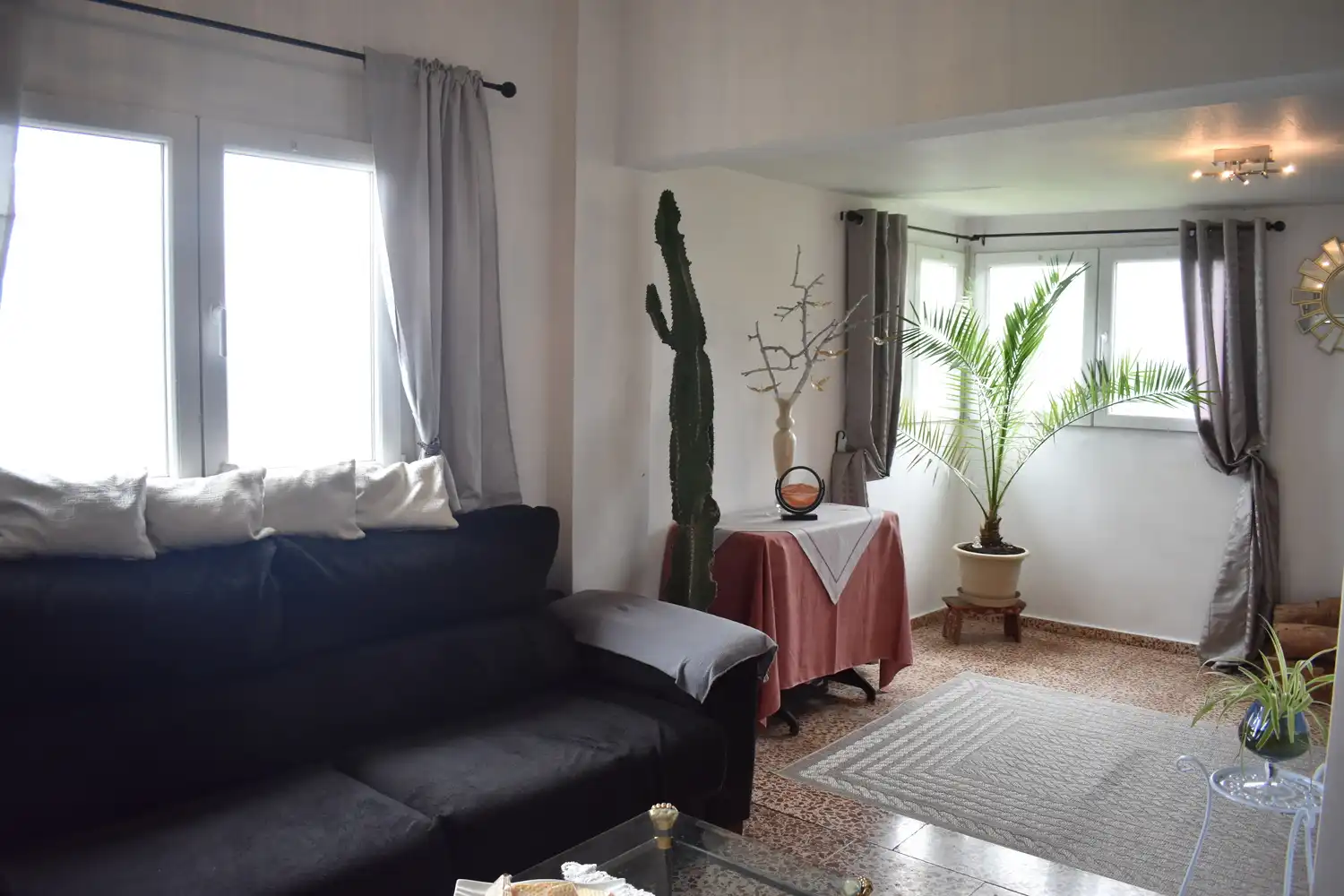 Sala d'estar de Finca rústica en venda en Icod de los Vinos amb Terrassa i Moblat