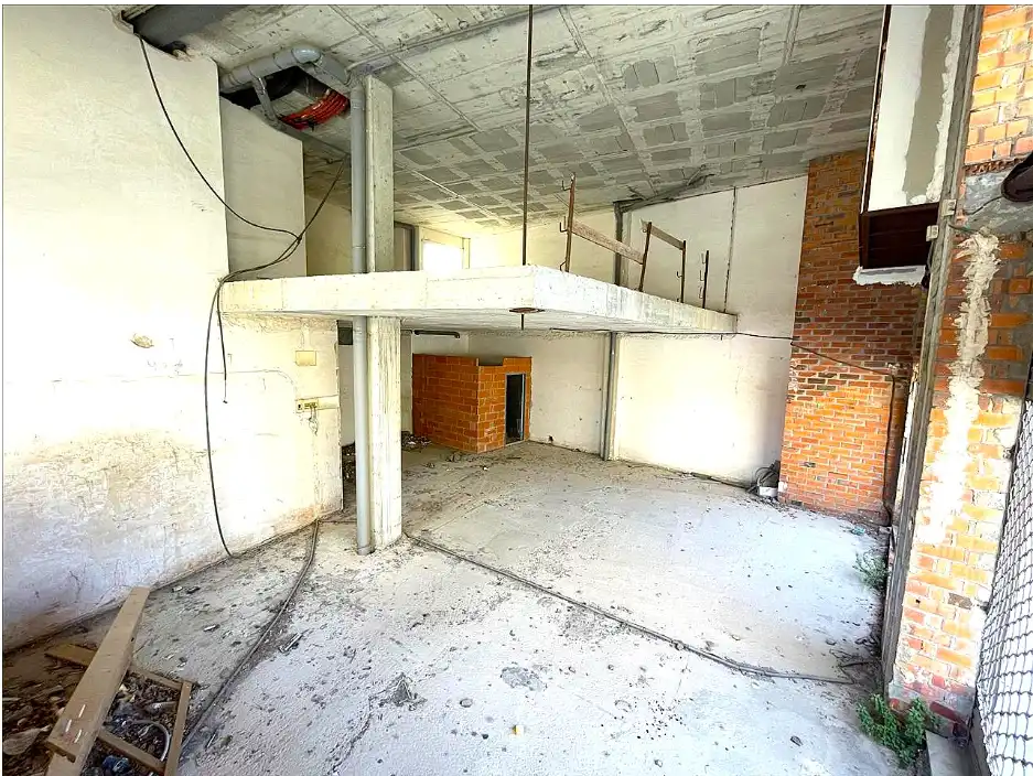 Business premises for sale in Carrer de Pi i Margall, imagen 11