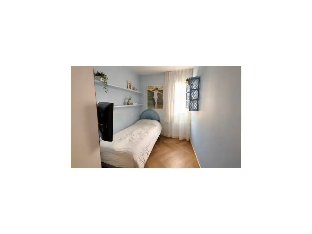 Wohnung zur Miete in Avenida Montserrat, Centre