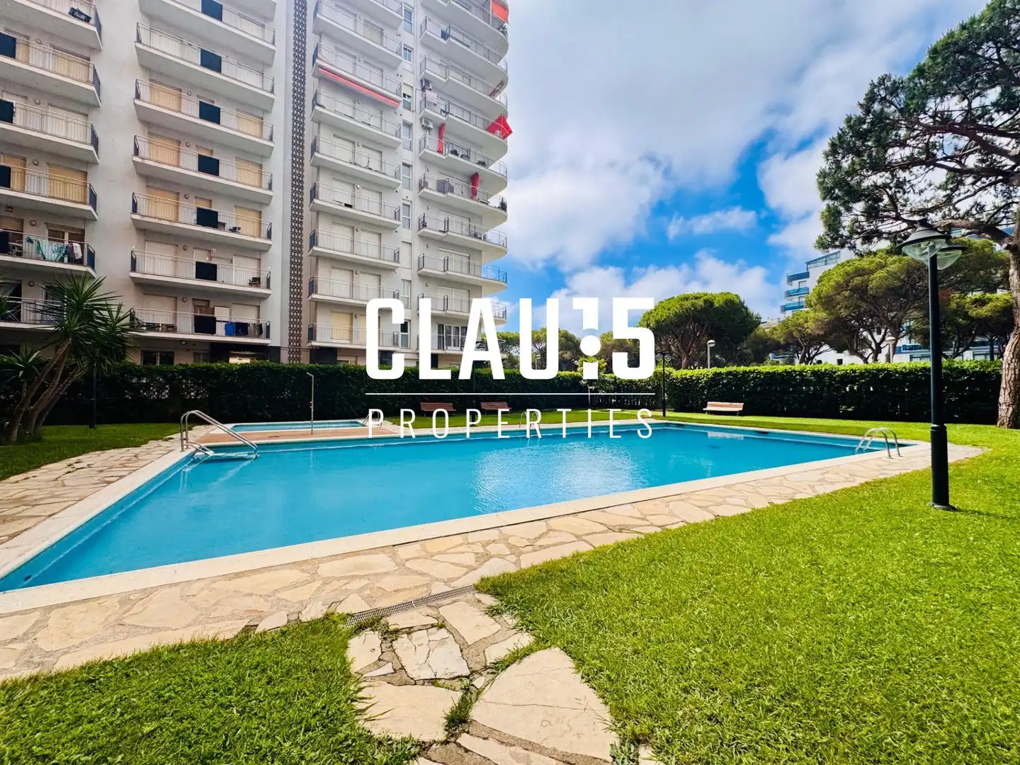 Exterior view of Flat for sale in Blanes  with Heating, Parquet flooring and Balcony
