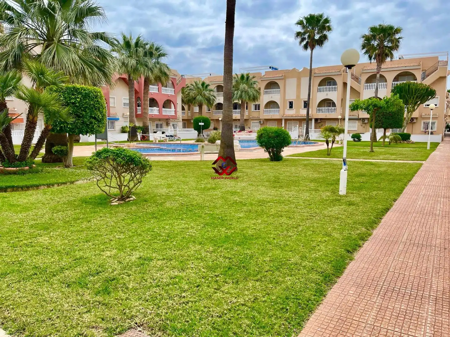 Exterior view of Apartments for sale in Los Alcázares  with Air Conditioner, Heating and Terrace