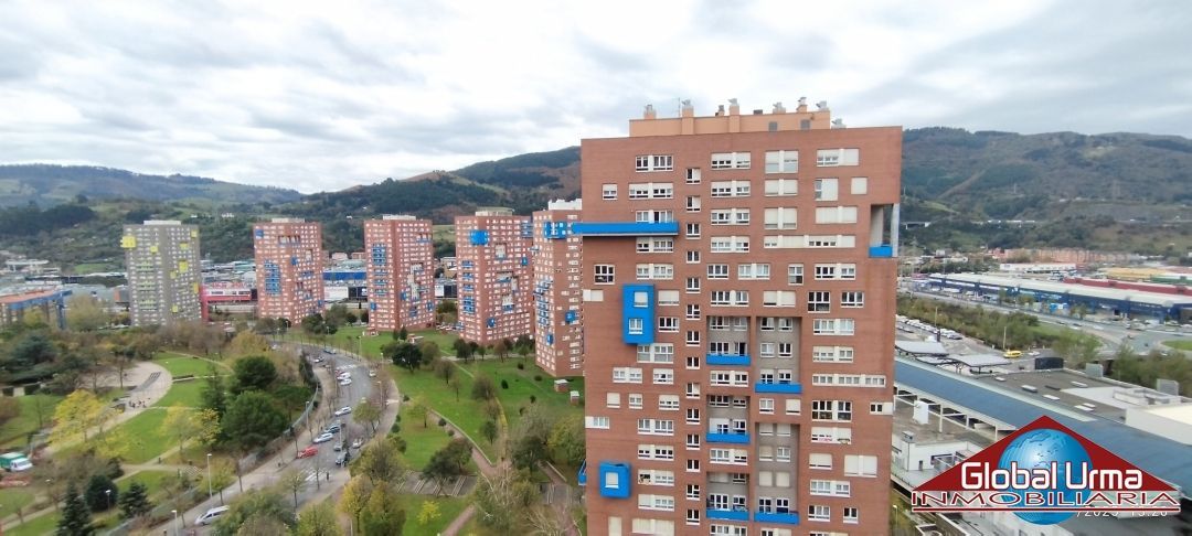 Exterior view of Flat to rent in Barakaldo   with Heating