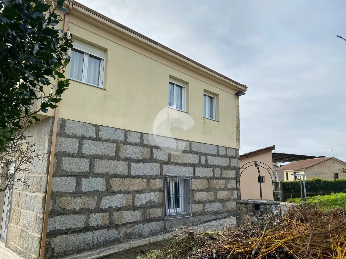 Vista exterior de Casa o chalet de alquiler en Coles con Calefacción, Jardín privado y Trastero