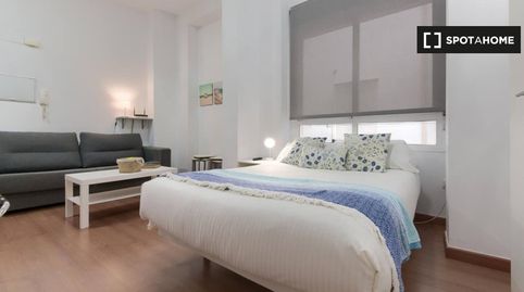 Foto 2 de Habitación en La Goleta - San Felipe Neri, Málaga Capital