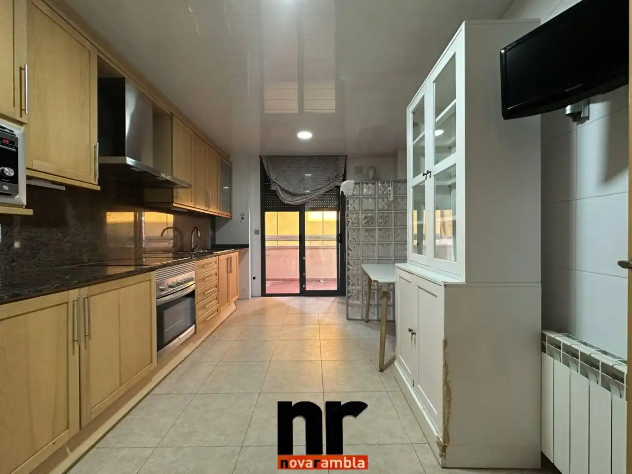 Kitchen of Flat for rent in Ripollet  with Heating, Parquet flooring and Storage room