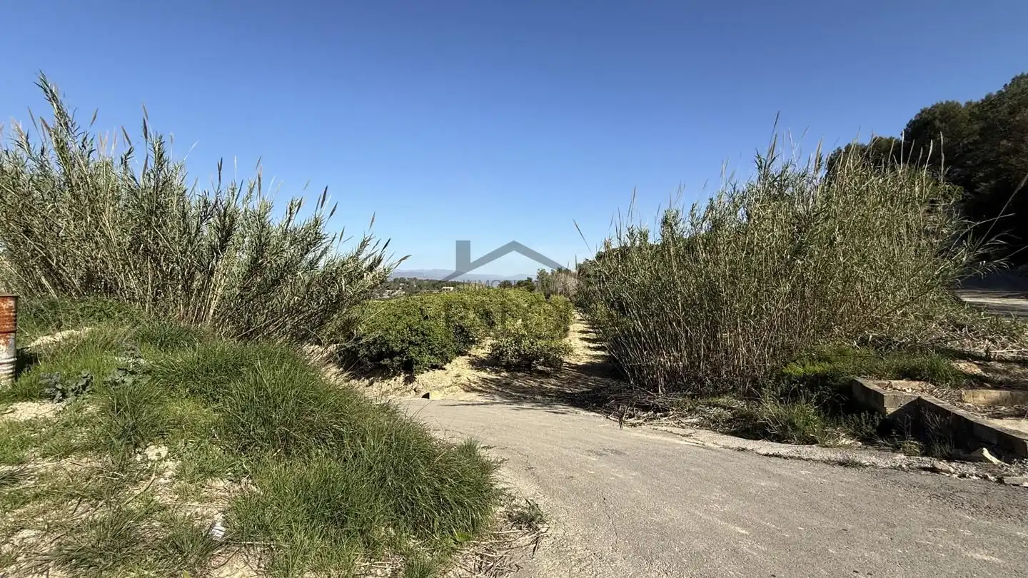 Finca rústica en venta en La Llosa de Ranes con Terraza, Trastero y Piscina