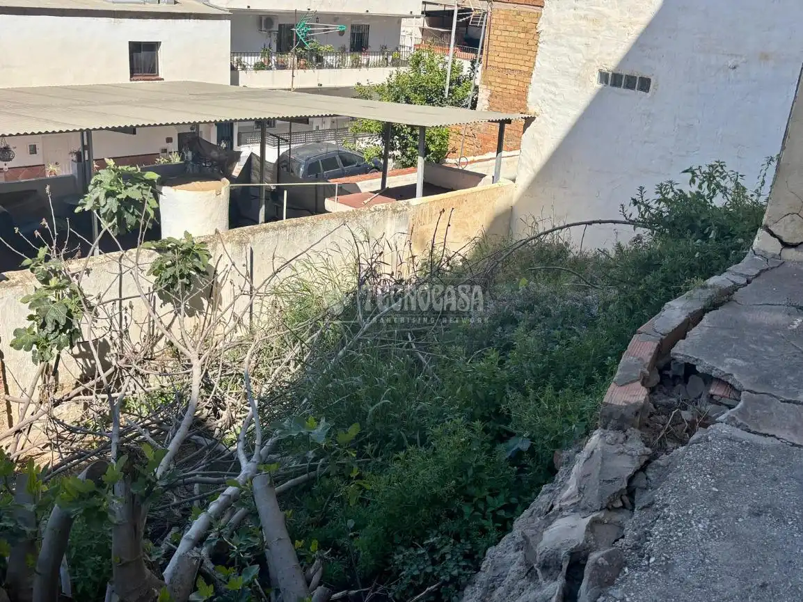 Casa adosada en venda en Málaga amb Terrassa i Traster