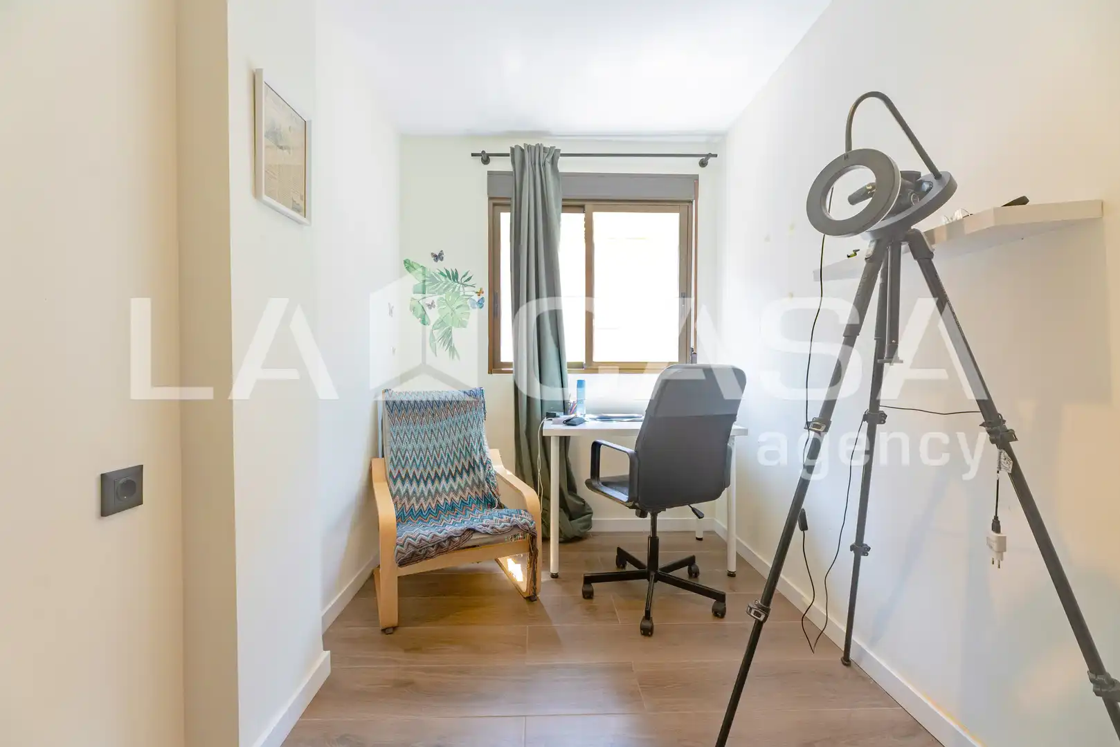 Bedroom of Flat for sale in Valencia  with Heating and Balcony