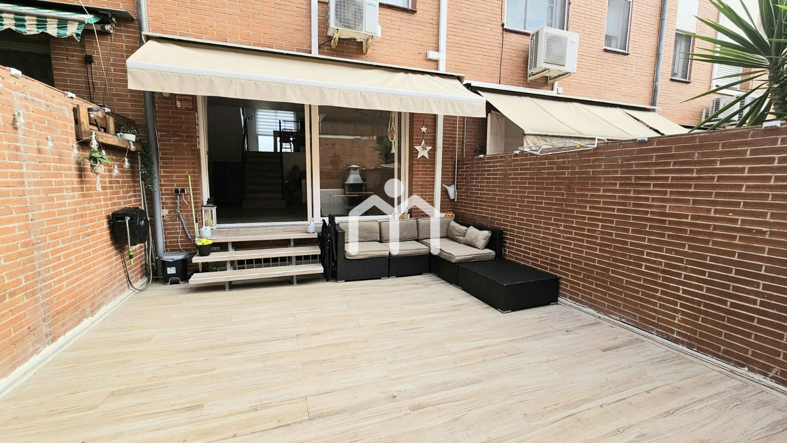 Terrace of Single-family semi-detached for sale in Badalona  with Air Conditioner, Heating and Terrace