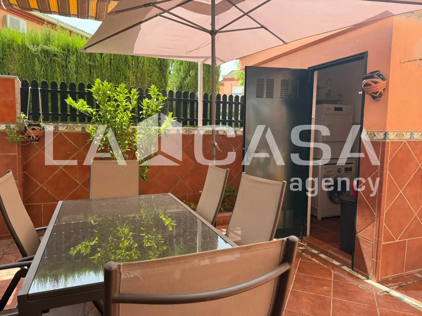 Adosado con piscina en venta en Avenida de Europa, imagen 16