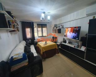 Living room of Flat for sale in  Córdoba Capital  with Air Conditioner and Heating