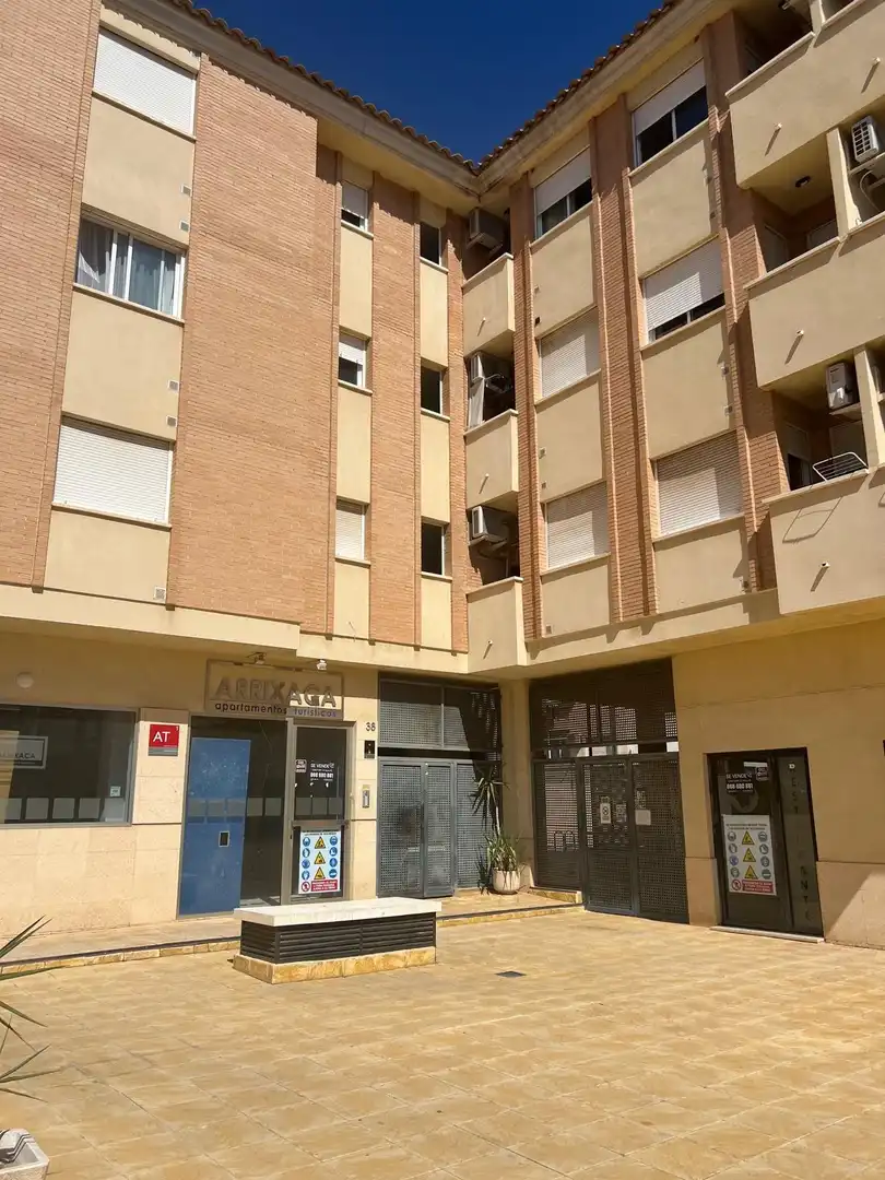 Vista exterior de Pis en venda en Murcia amb Aire condicionat, Calefacció i Moblat
