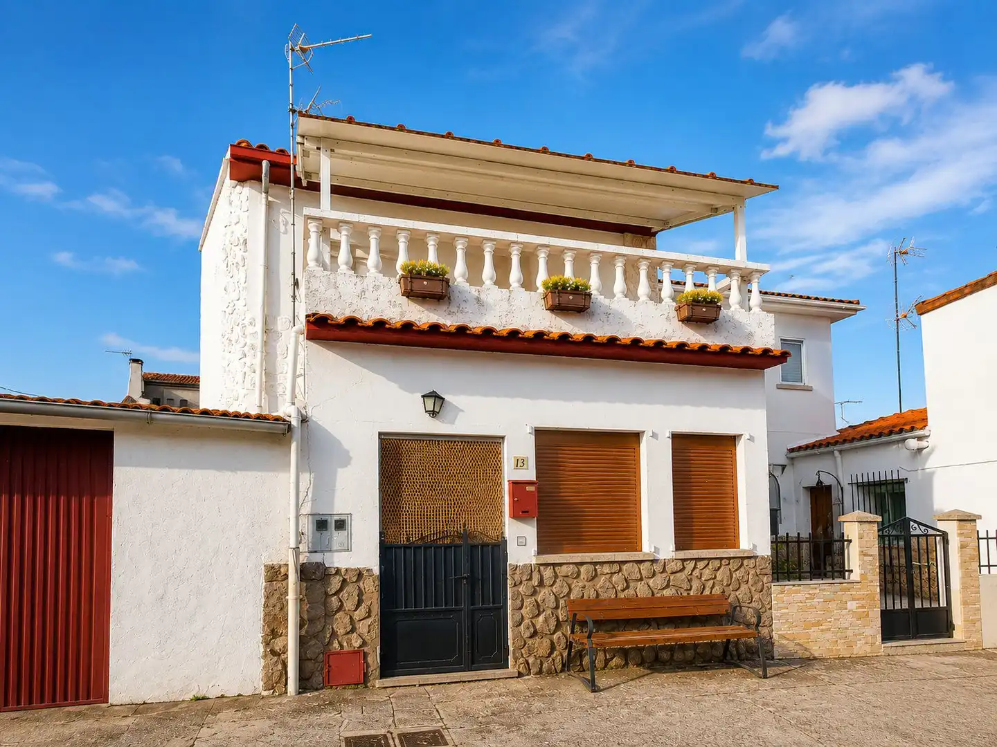 Exterior view of Houses for sale in Peralejos de Abajo  with Heating, Terrace and Furnished