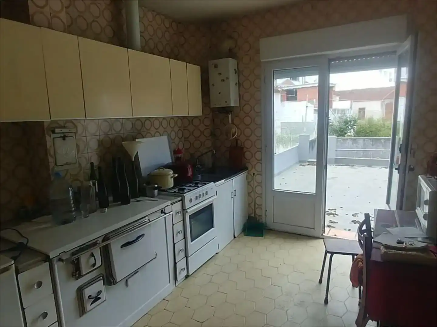 Cuina de Pis en venda en Chantada amb Parquet i Traster