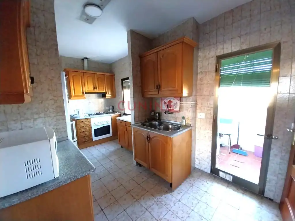 Cocina de Ático en venta en Cáceres