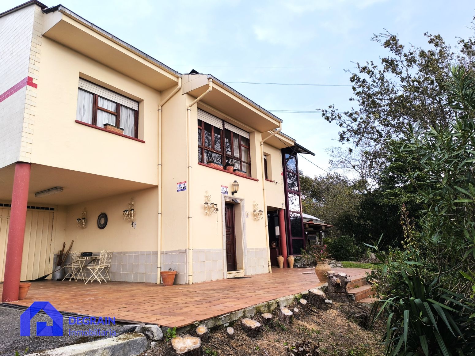 Exterior view of House or chalet for sale in Gijón   with Heating, Terrace and Storage room