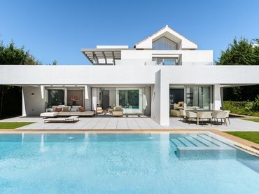 Xalet amb piscina en venda a Benamara - Atalaya