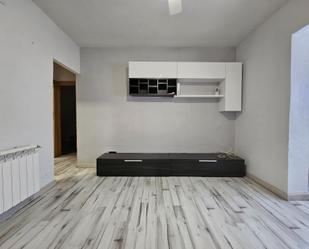 Living room of Flat to rent in  Madrid Capital  with Air Conditioner and Heating