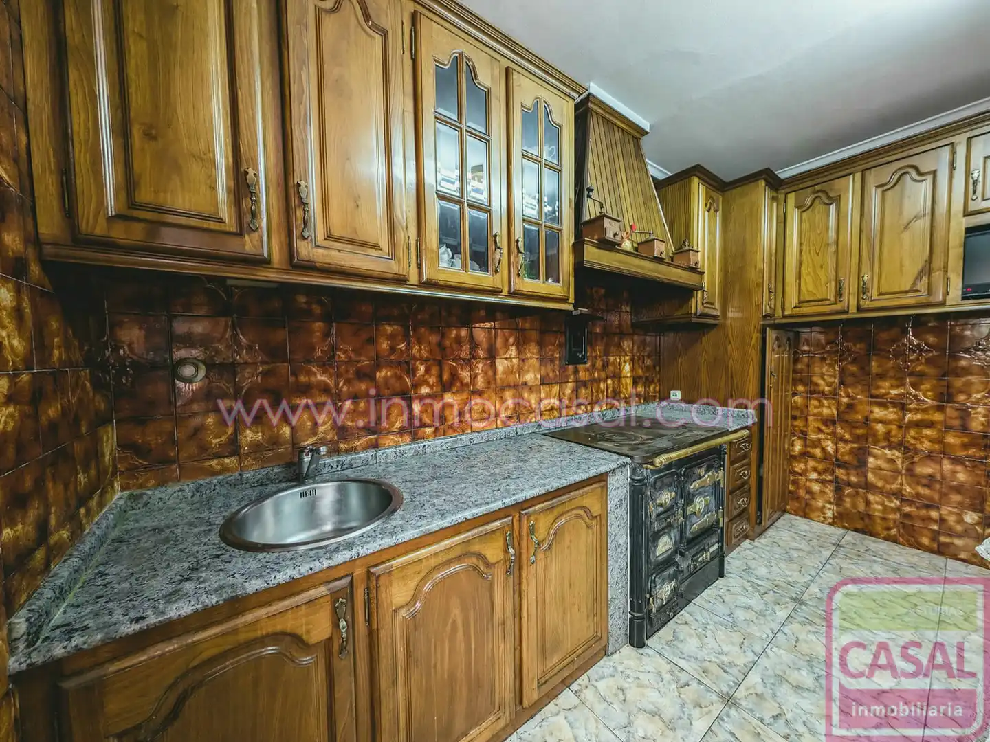 Küche von Haus oder Chalet zum Verkauf in Mieres (Asturias) mit Heizung, Terrasse und Abstellraum