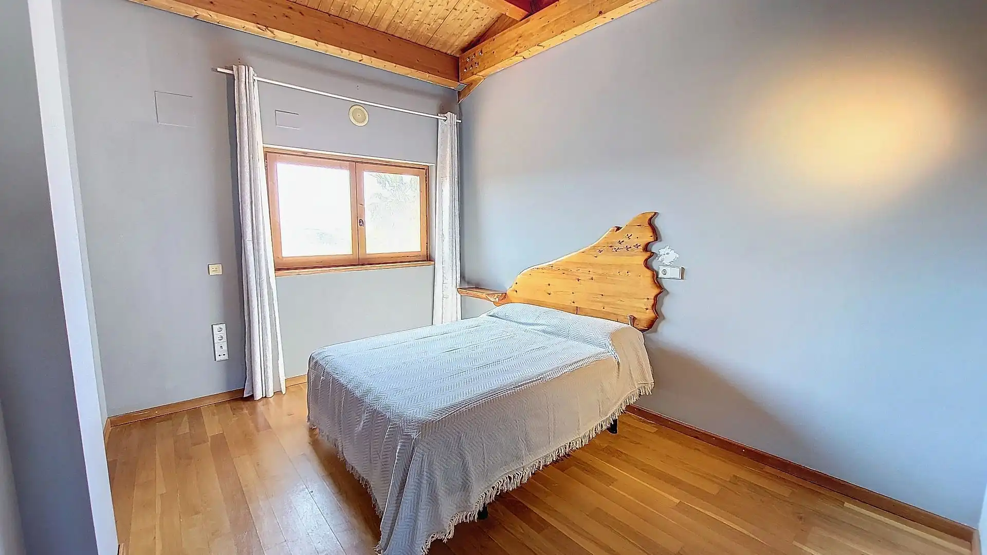 Habitación de Casa o chalet en venta en Calafell con Aire acondicionado, Calefacción y Jardín privado