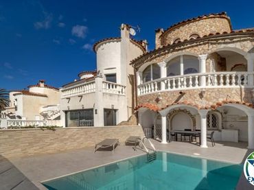Haus zum Verkauf in sant maurici  J