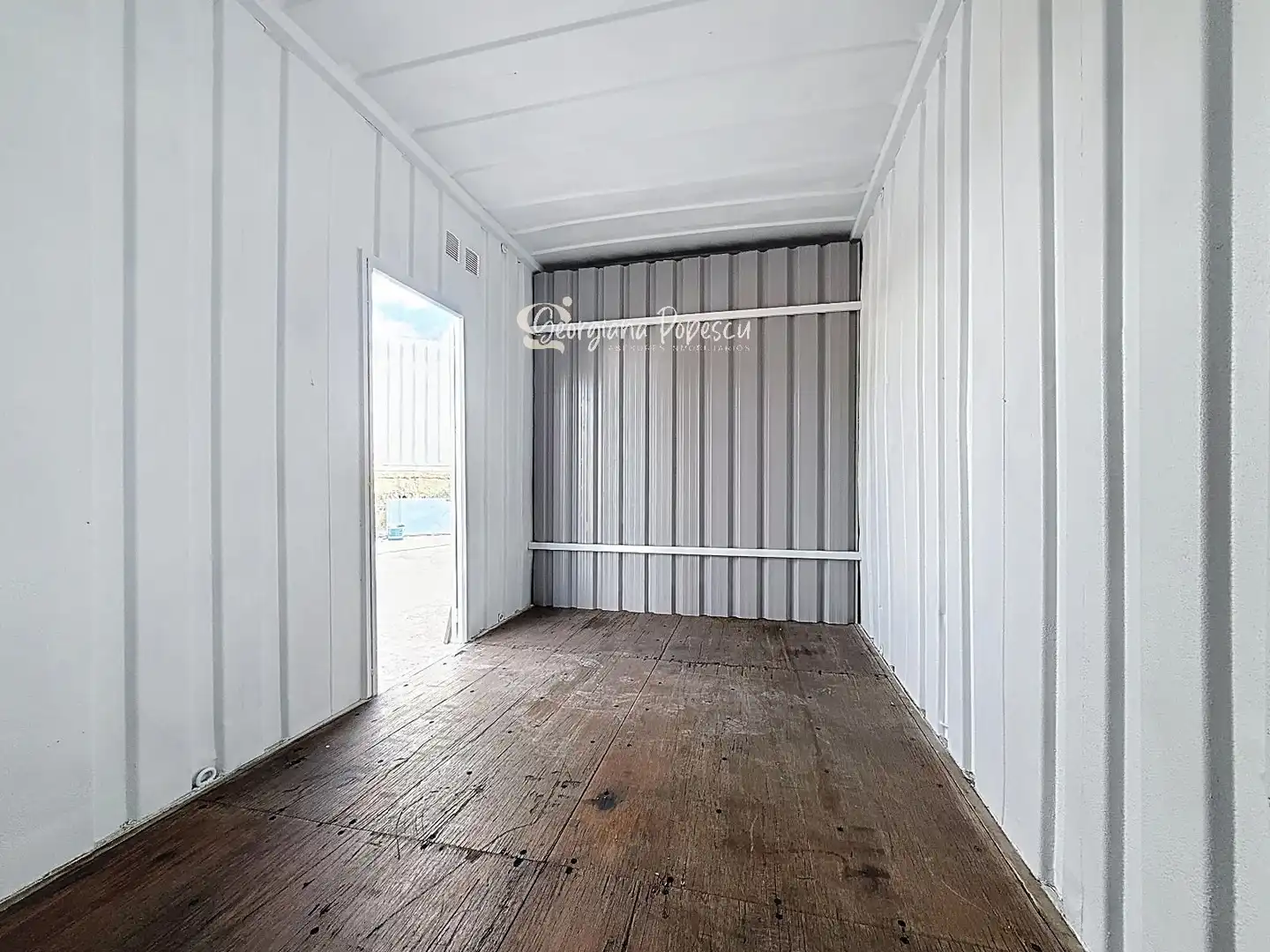 Storage room for rent in Dulcinea, 23, Buenavista - Rosa Vila