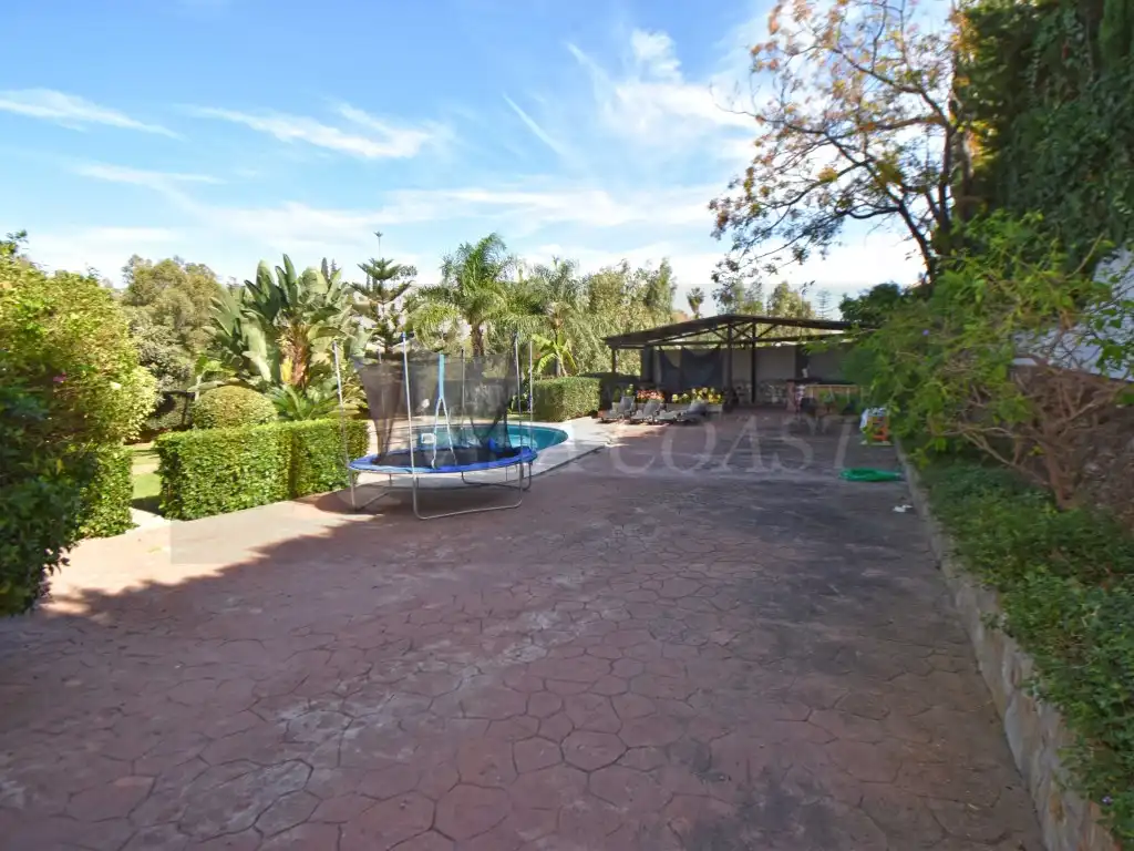 Piscina de Casa o xalet en venda en Mijas amb Aire condicionat, Jardí privat i Terrassa
