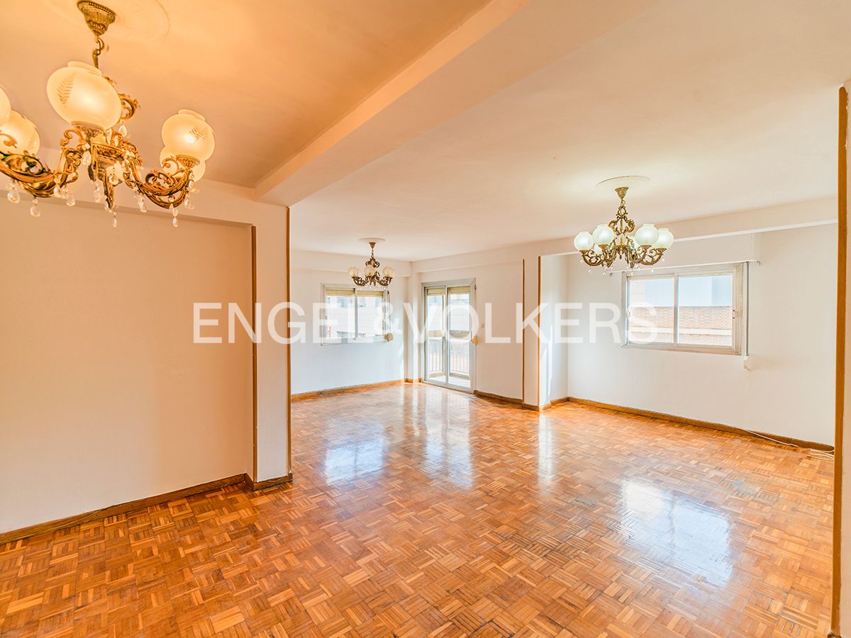 Comedor de Piso en venta en Alicante / Alacant con Aire acondicionado, Calefacción y Terraza