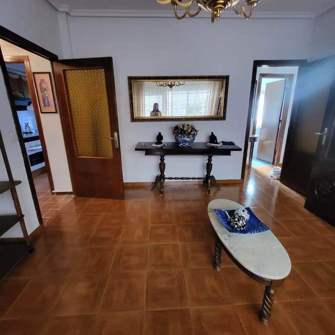 Piso de alquiler en Ávila con Calefacción, Terraza y Amueblado