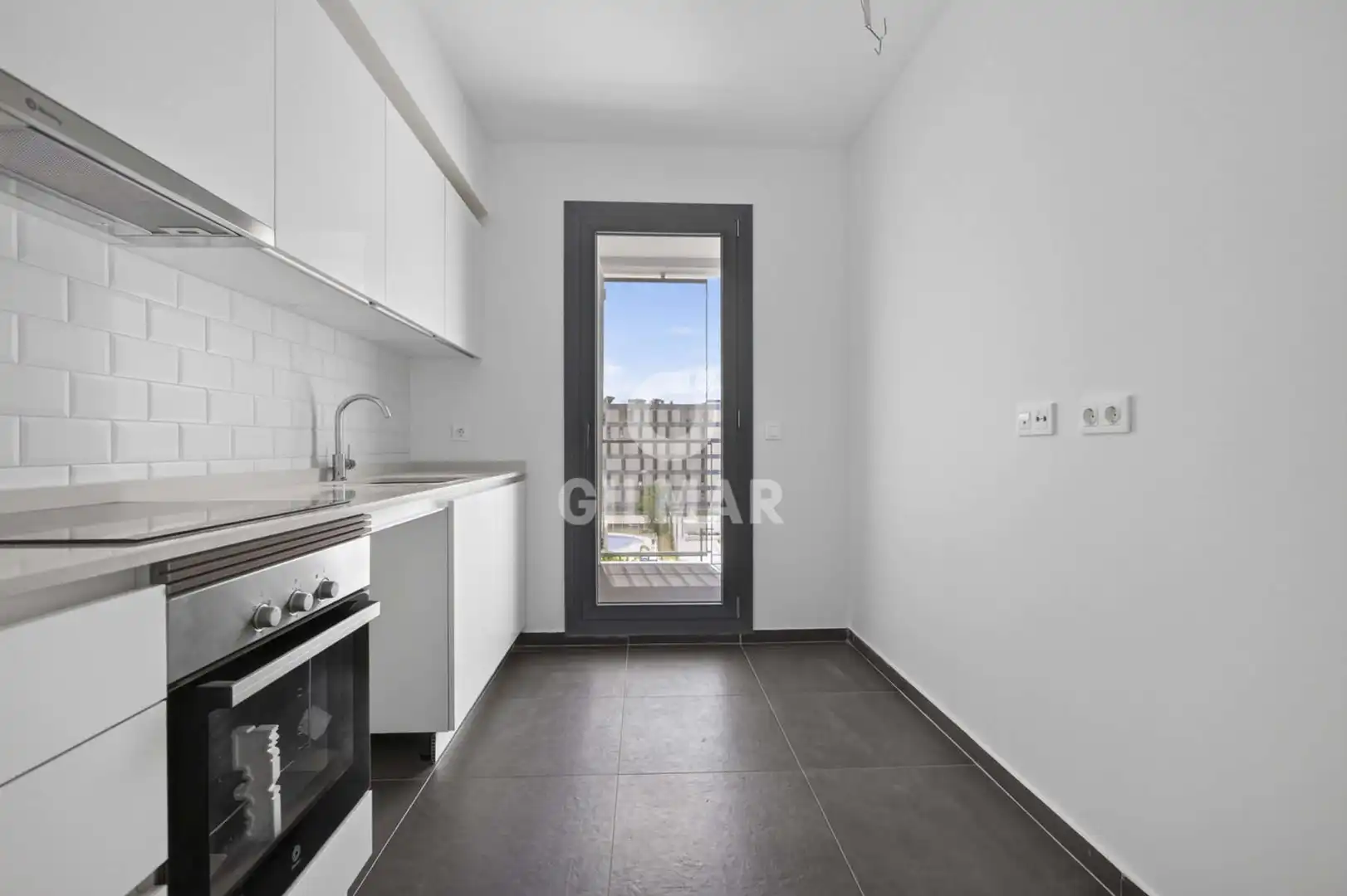 Habitación de Piso en venta en Dos Hermanas con Calefacción, Jardín privado y Trastero