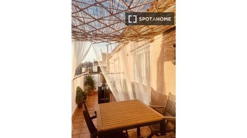 Foto 2 de Estudi per a compartir a El Guinardó, Barcelona