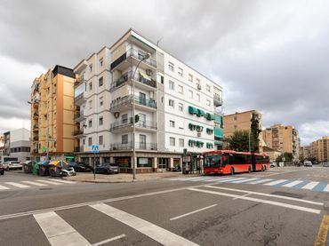 Local comercial en venda a Avenida DE DILAR