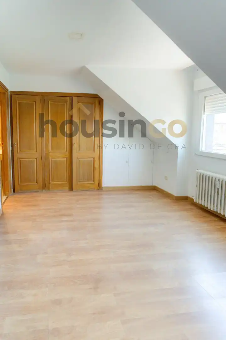 Dachboden zur Miete in Madrid mit Klimaanlage und Terrasse