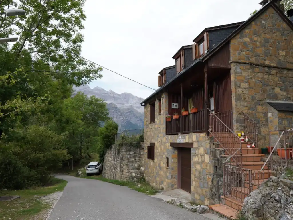 Vista exterior de Casa o xalet en venda en Bielsa
