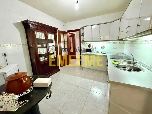 Kitchen of Flat for sale in Ronda  with Oven