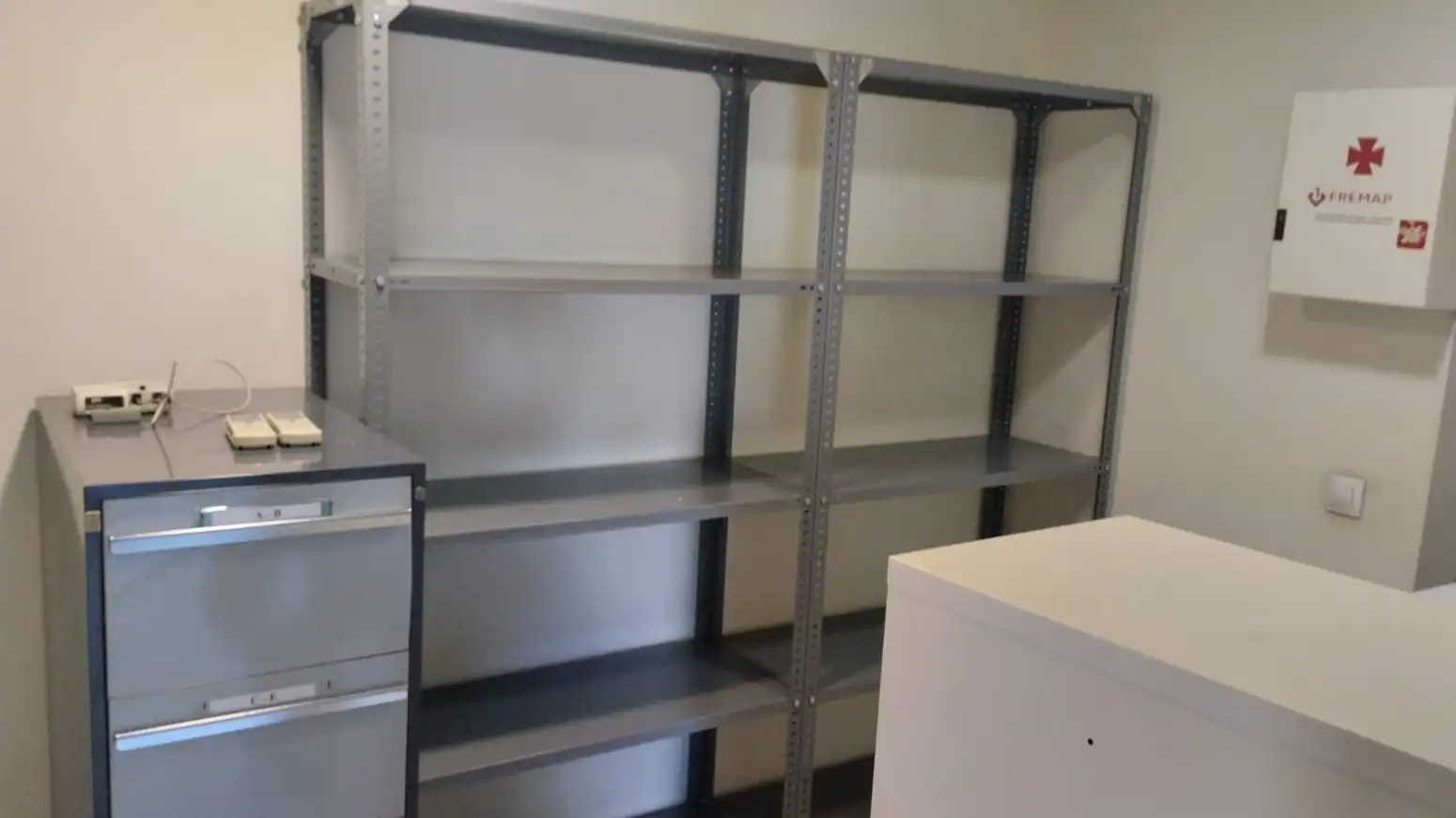 Geschaftsraum zur Miete in  Logroño