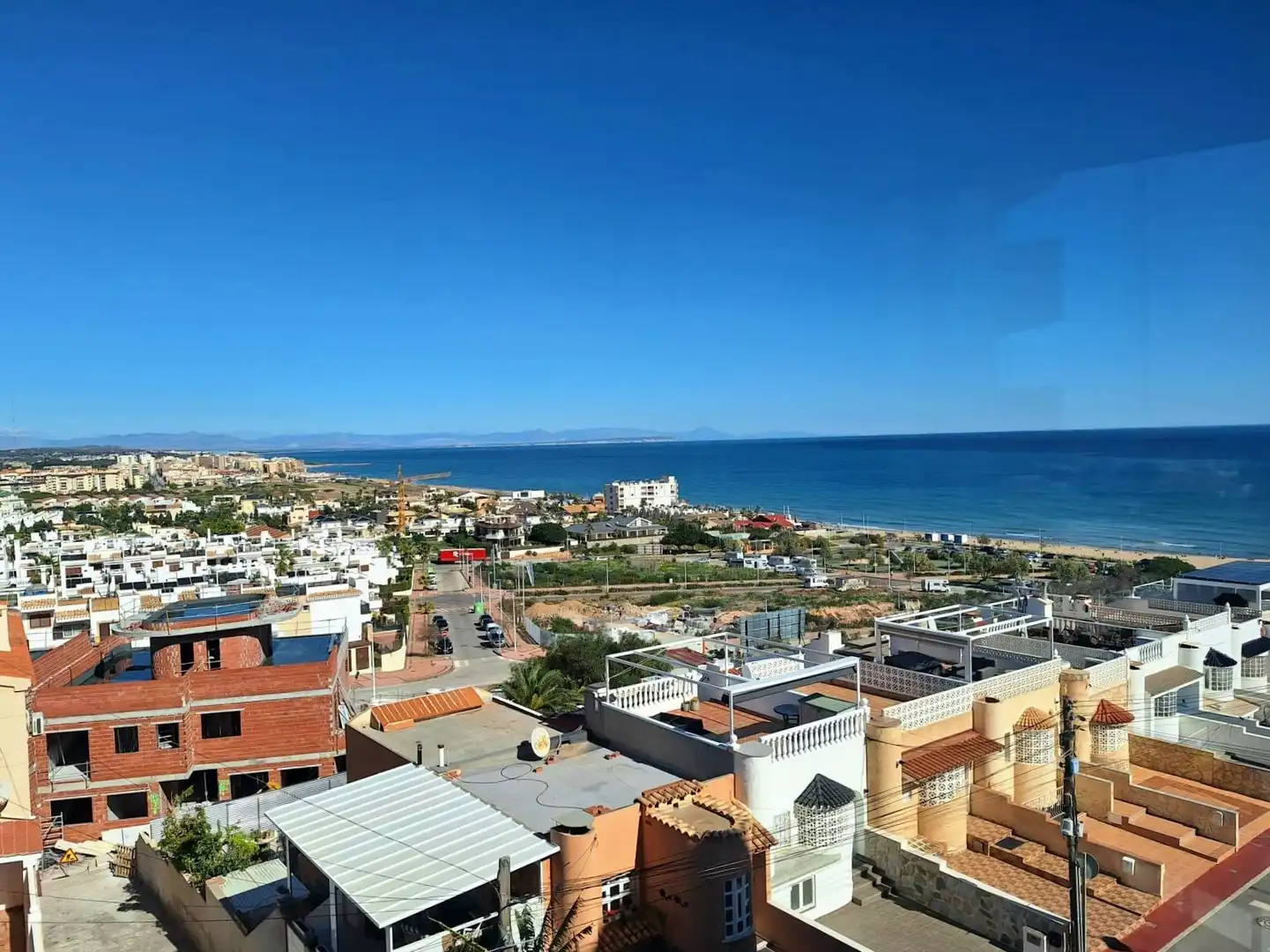 Außenansicht von Wohnung zum Verkauf in Torrevieja mit Klimaanlage und Möbliert
