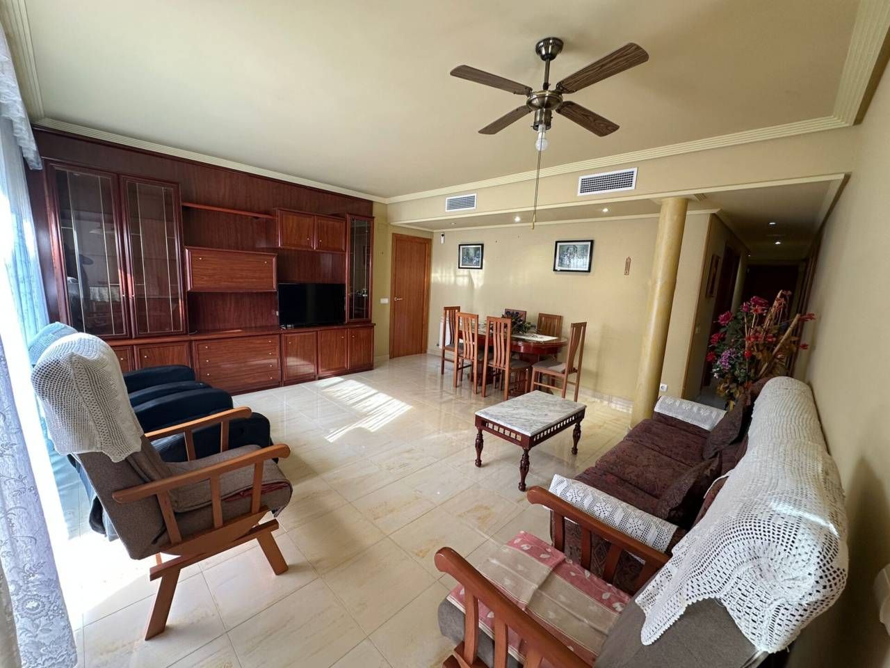 Wohnzimmer von Wohnung zum Verkauf in Vila-seca mit Klimaanlage, Heizung und Balkon