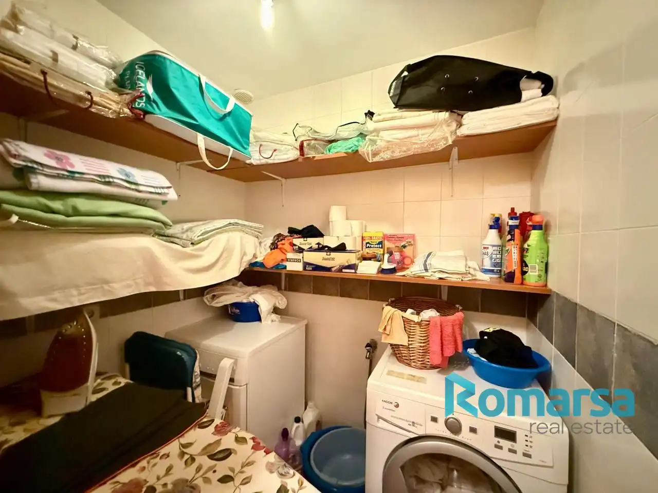 Bedroom of Houses for sale in Bohoyo  with Heating, Parquet flooring and Furnished