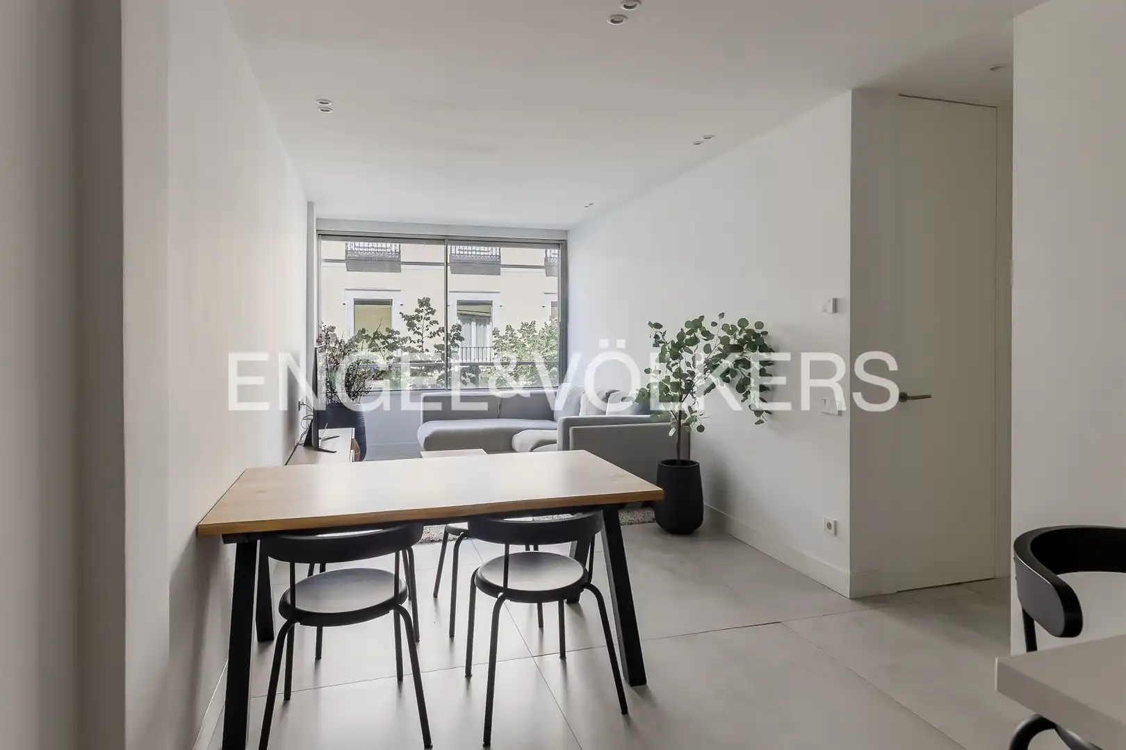 Wohnzimmer von Wohnung zum Verkauf in Madrid mit Klimaanlage und Heizung
