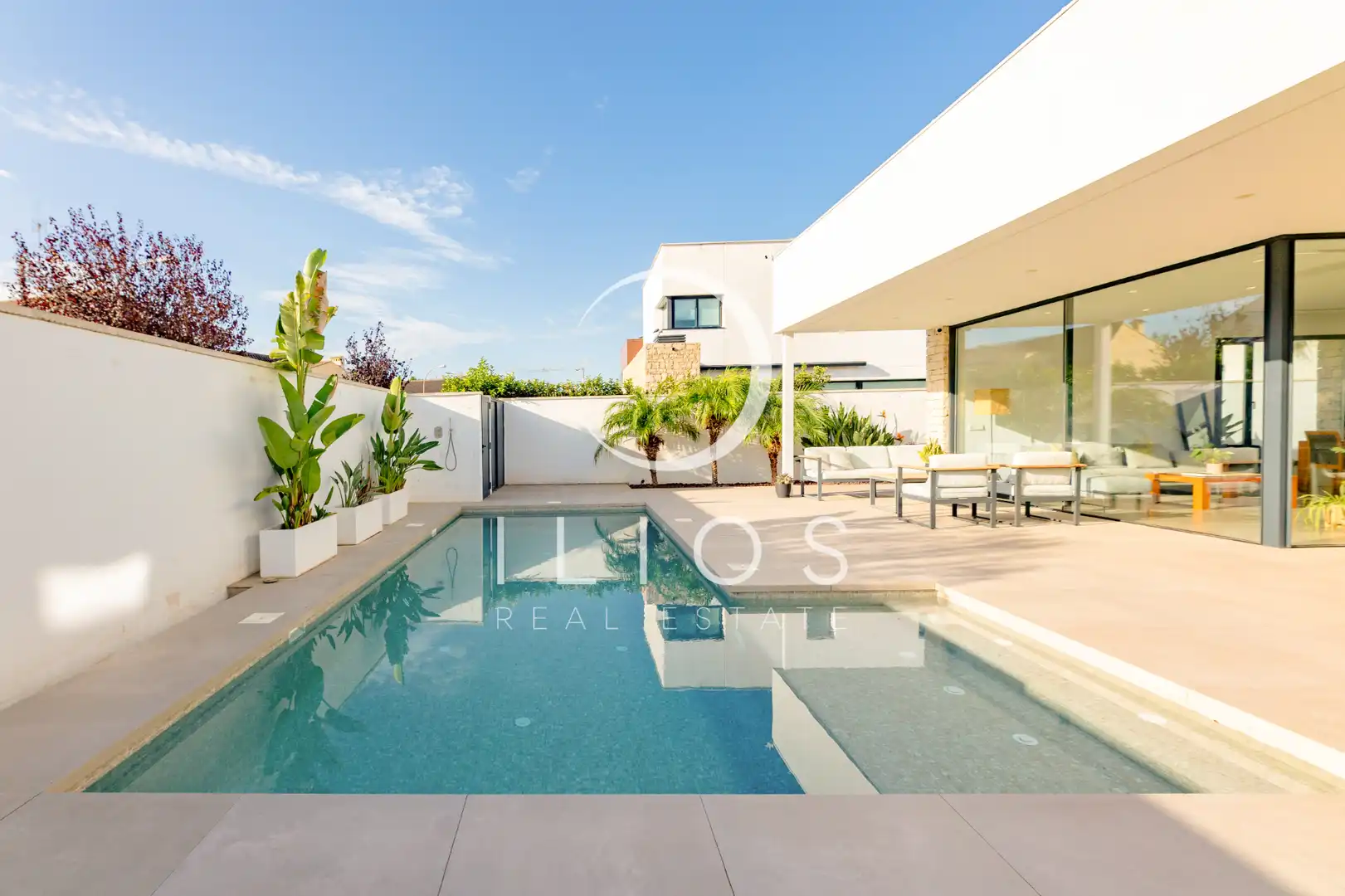 Detached house with terrace for sale in Montesol, imagen 5