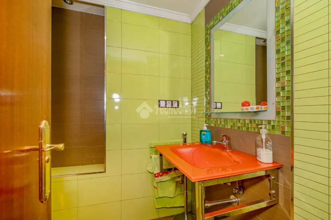 Piso con ascensor en venta en Norte, imagen 18