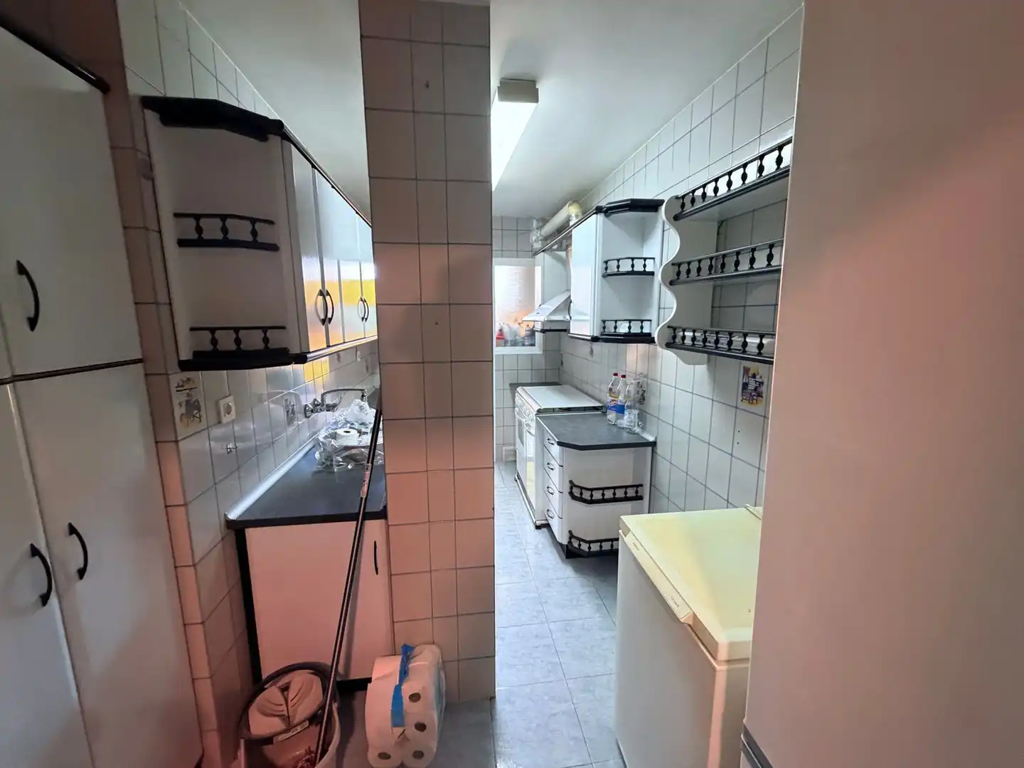 Cocina de Piso de alquiler en Granada con Aire acondicionado y Terraza