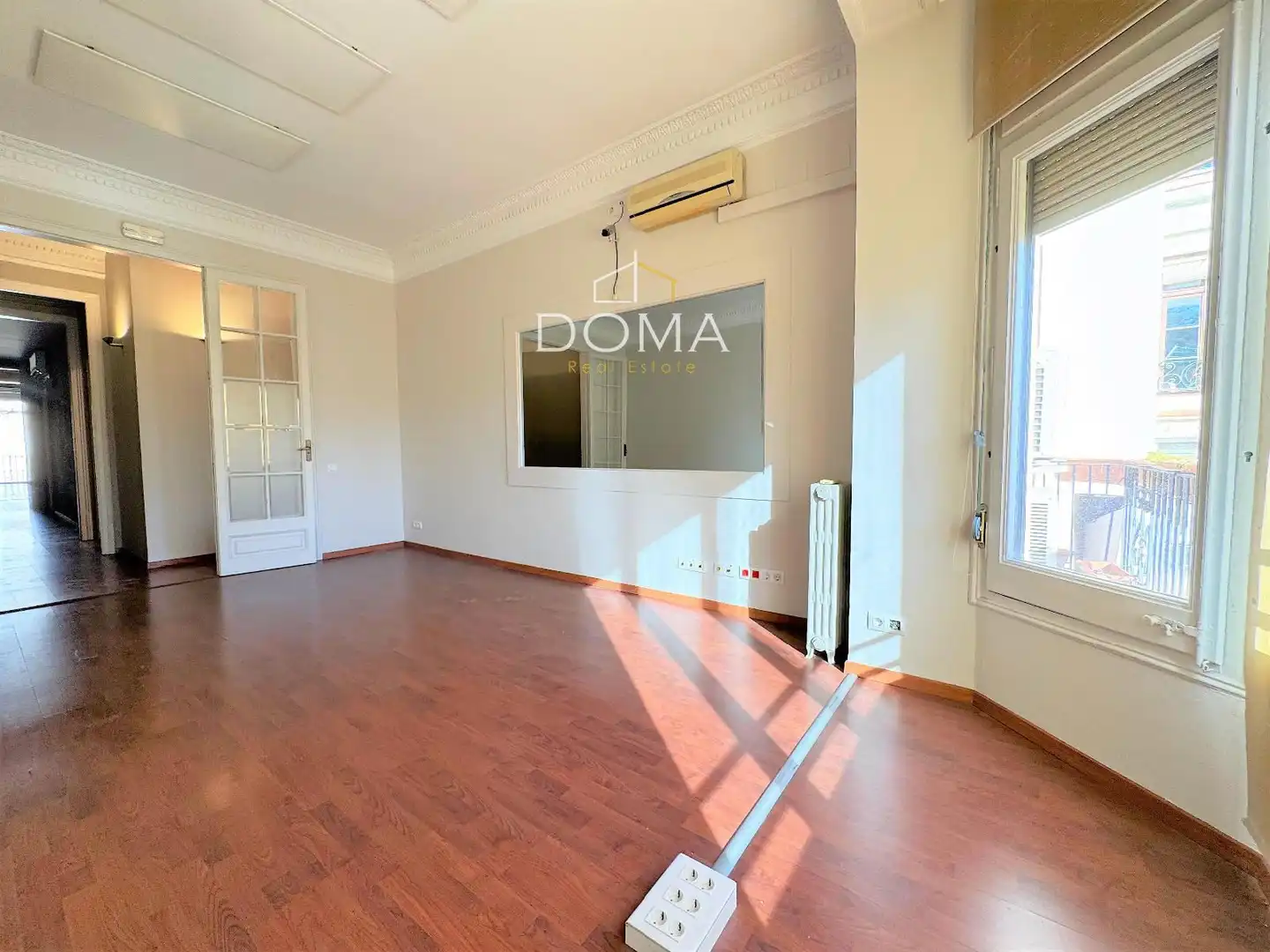Sala de estar de Oficina de alquiler en Barcelona con Aire acondicionado, Calefacción y Terraza