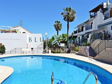 Penthouse with pool for sale in Calle Calle Cabo Peñas